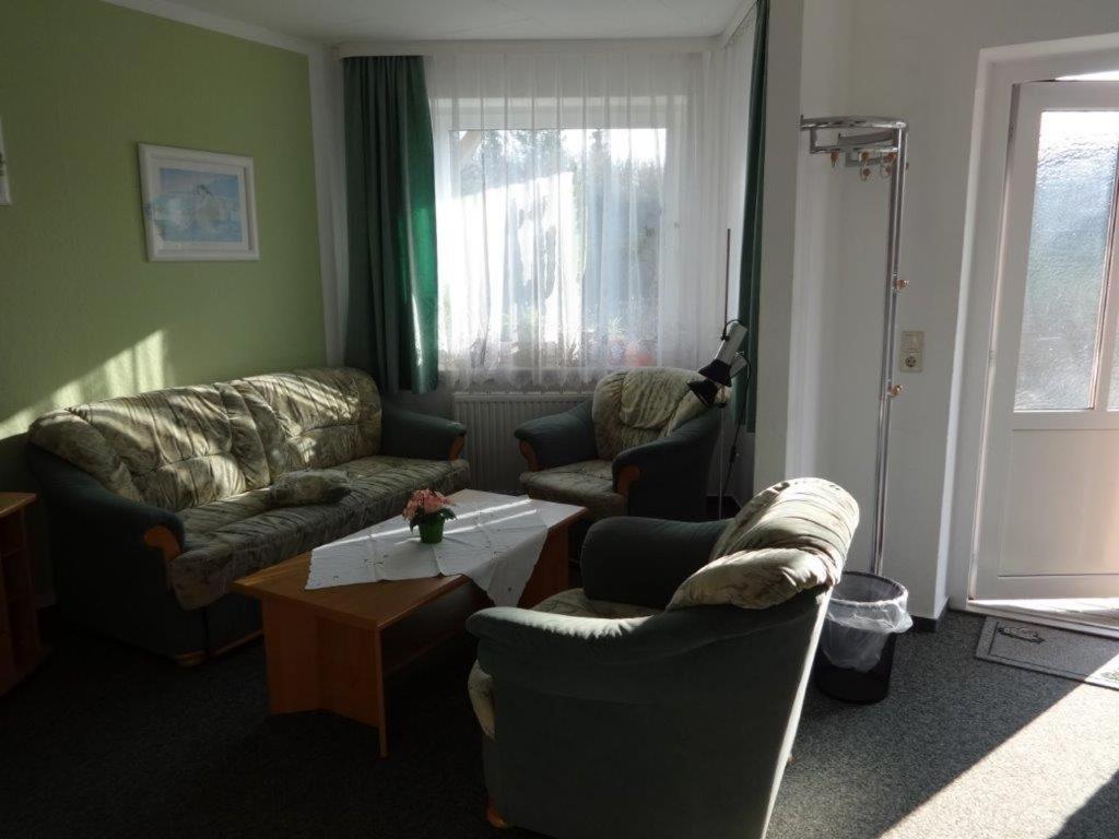 Hotel Am Schlosspark Mallin Δωμάτιο φωτογραφία